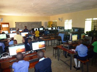 51_workstations_web.JPG